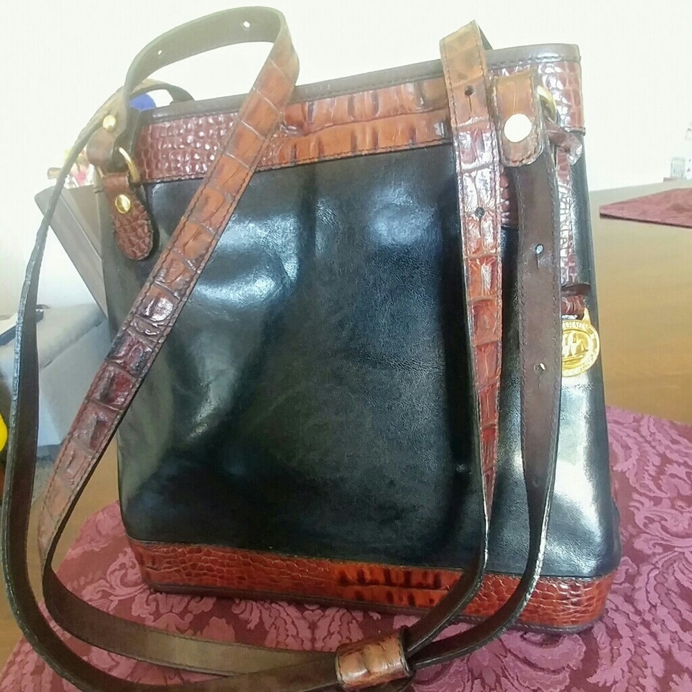 Authentic Brahmin Croc Pattern Trim Leather Bag - MAKE OFFER